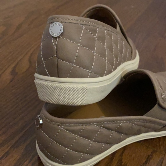 Steve Madden Ecentric-Q slip on sneaker - Picture 4 of 5